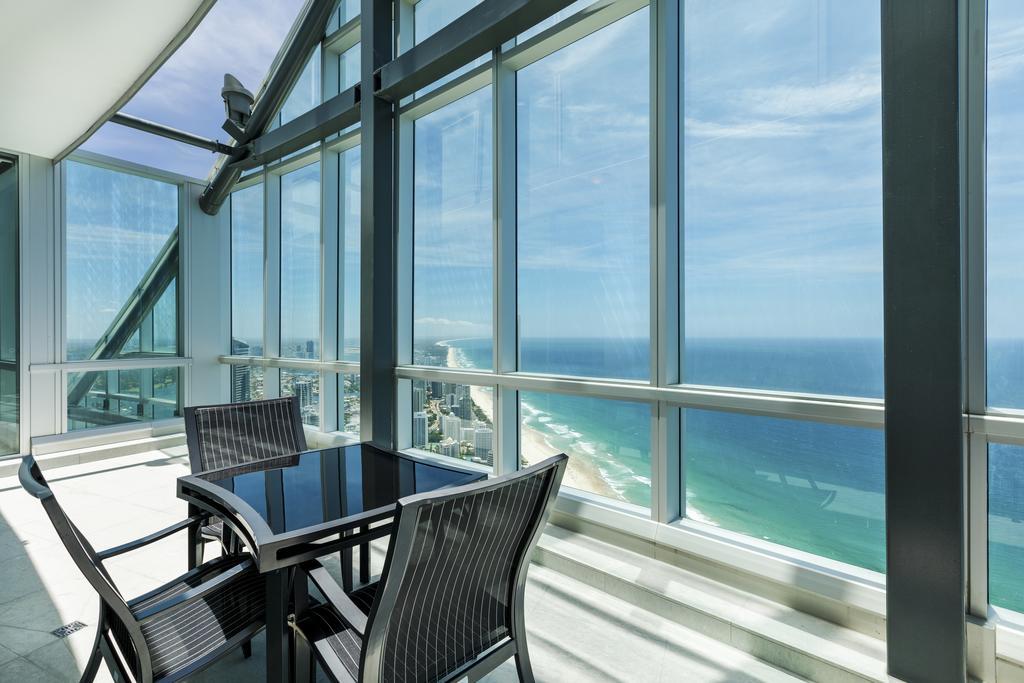 Q1 Resort & Spa - Official Gold Coast Exterior photo